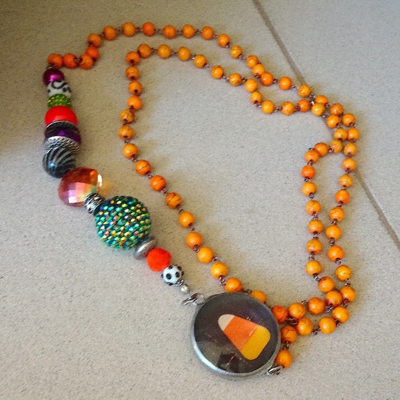 Orange Beaded Halloween Witchy Candy Corn Pumpkin Charm Long Layering Necklace - Picture 7 of 8